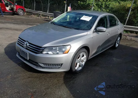 2014 Volkswagen Passat 1.8T Wolfsburg Edition from USA, damaged, VIN 1VWAT7A30EC047769